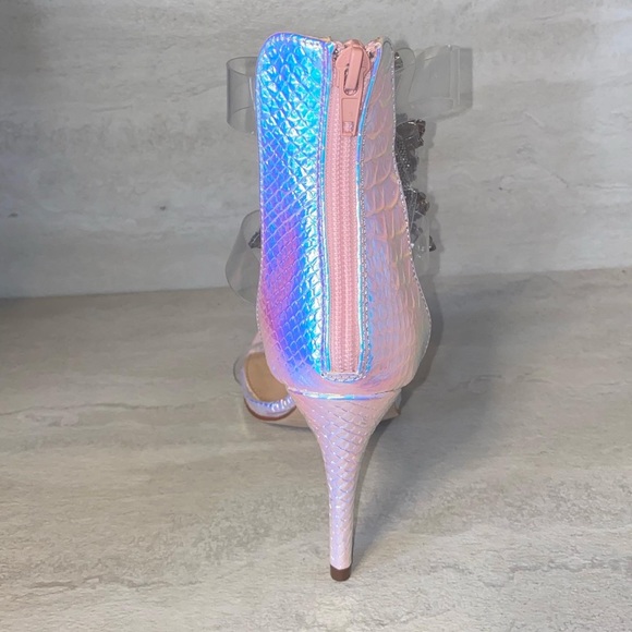 🦋Beautiful💎Iridescent Bling Heels💎 - Picture 3 of 8